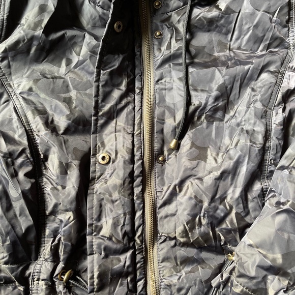 Camo Torrid puff jacket - Picture 5 of 16